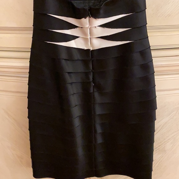 Gorgeous BCBGMAXAZRIA satin dress. Worn once. No stains no flaws. Size 2 - Picture 6 of 8